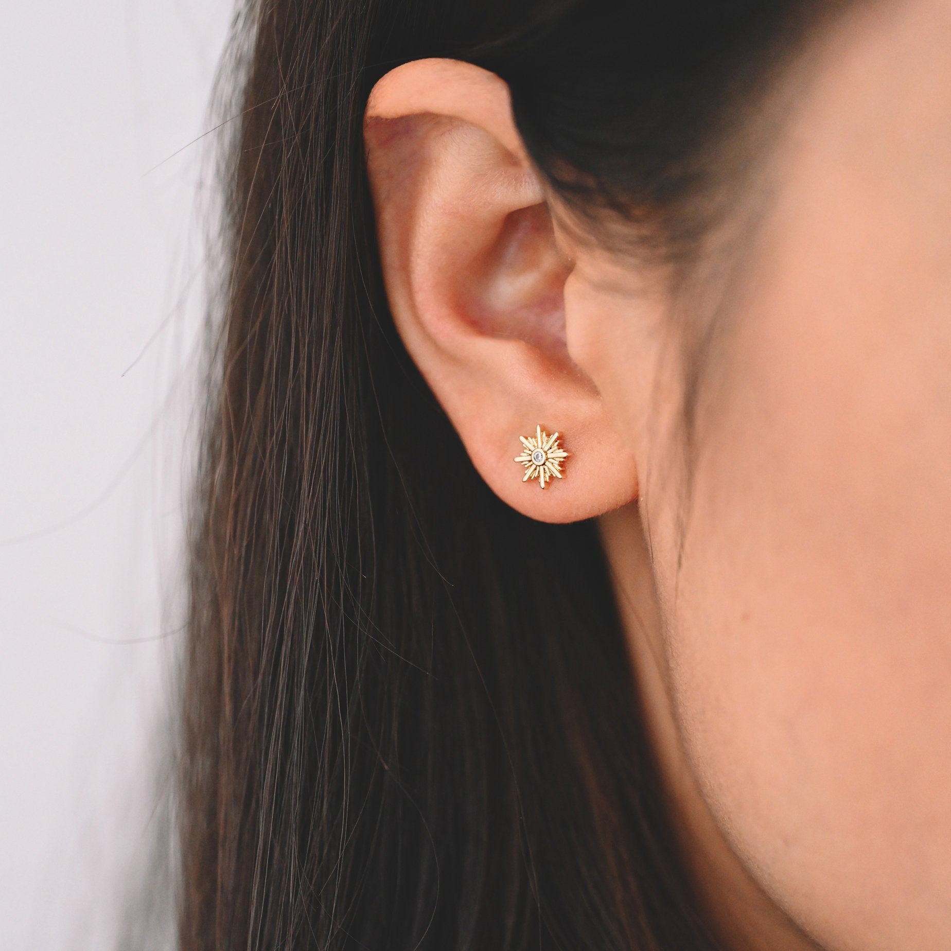 10pcs CZ Pave Gold Sun Ear Post, Real Gold Plated Brass Snowflake Stud Earrings (#GB-3041-M)